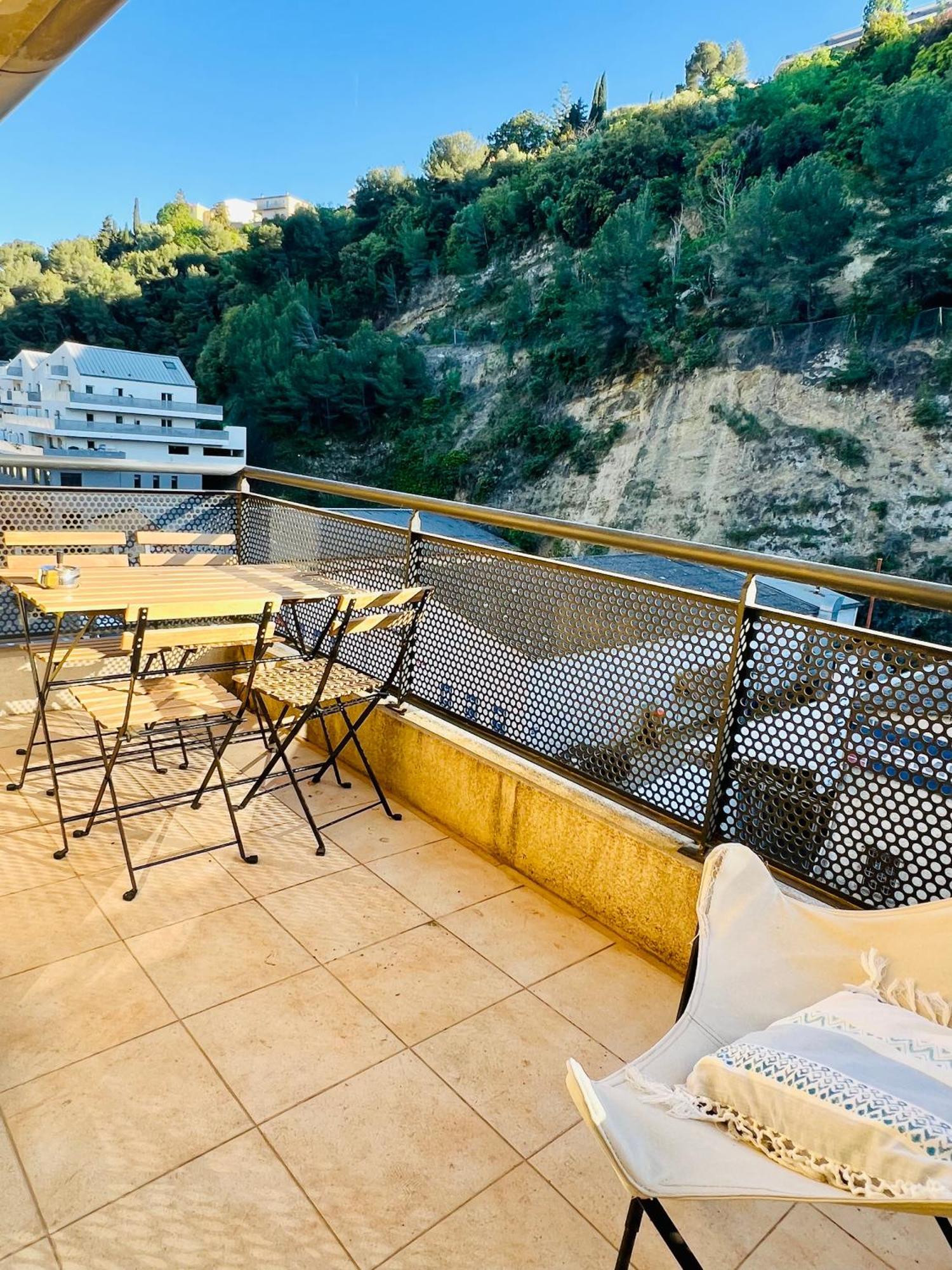 Magnificent Renovated Apartment, 2 Rooms Of 45 M2, Close Tothe Sea, Top Floor, Terrace Ницца Экстерьер фото